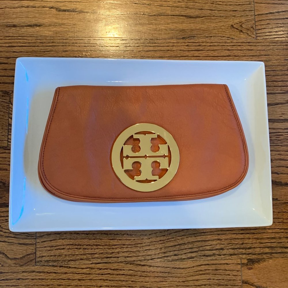 Brand New Tory Burch Pebble Clutch